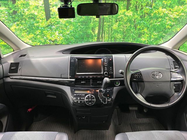 TOYOTA ESTIMA 2013 Image 31