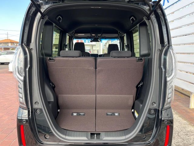 HONDA N BOX CUSTOM 2019 Image 31