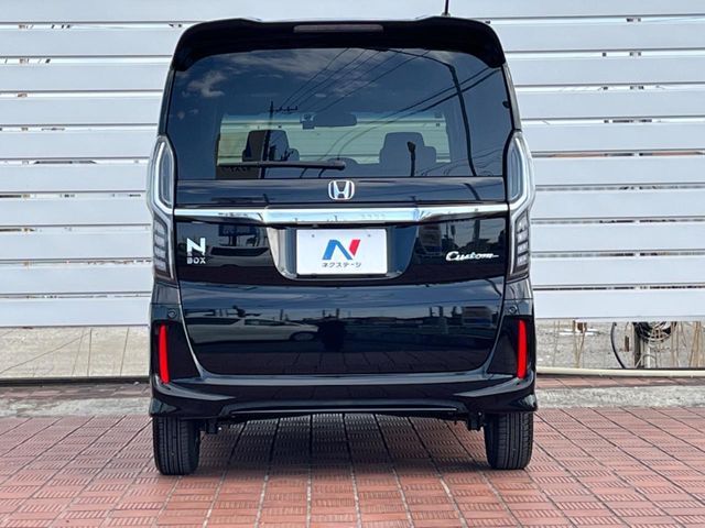 HONDA N BOX CUSTOM 2019 Image 31