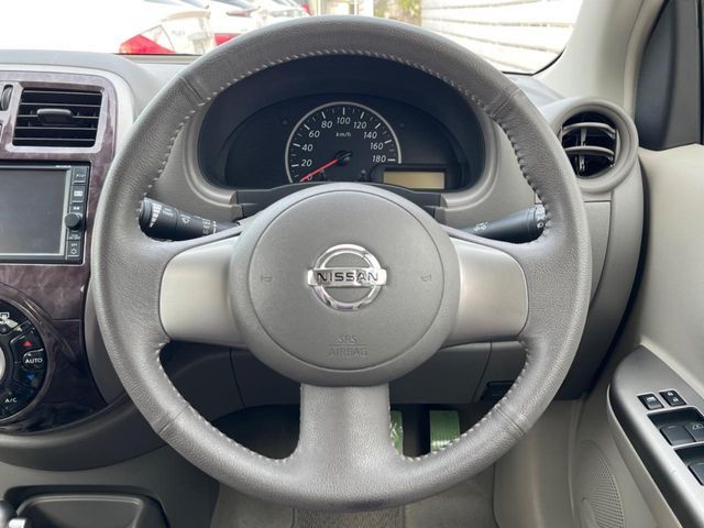 NISSAN MARCH 2017 Image 31