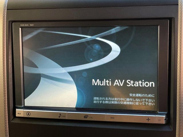 TOYOTA VELLFIRE 2012 Image 31