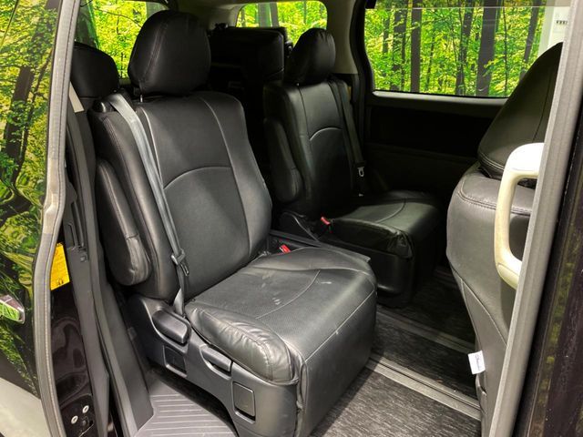 TOYOTA VELLFIRE 2012 Image 31