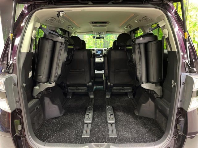 TOYOTA VELLFIRE 2012 Image 31