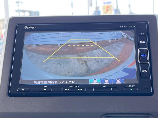 HONDA N BOX 2017 Image 31