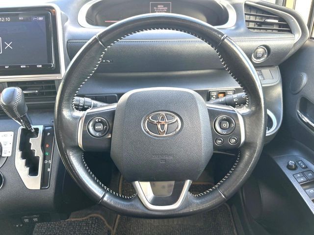 TOYOTA SIENTA 2019 Image 31