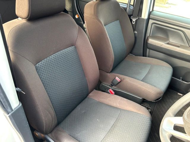 TOYOTA ROOMY 4WD 2021 Image 31