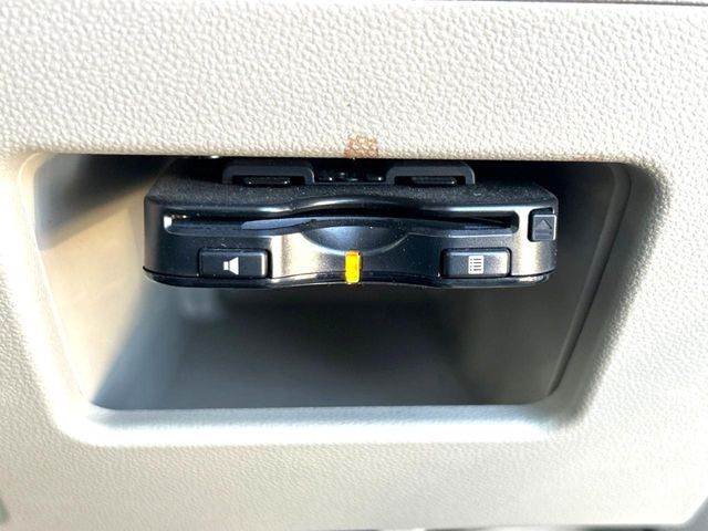 DAIHATSU TANTO 2014 Image 31