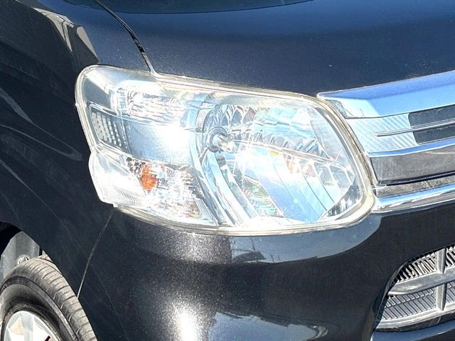 DAIHATSU TANTO 2014 Image 31