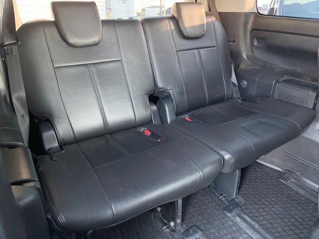 TOYOTA NOAH HYBRID 2015 Image 31