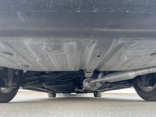 TOYOTA NOAH HYBRID 2015 Image 31