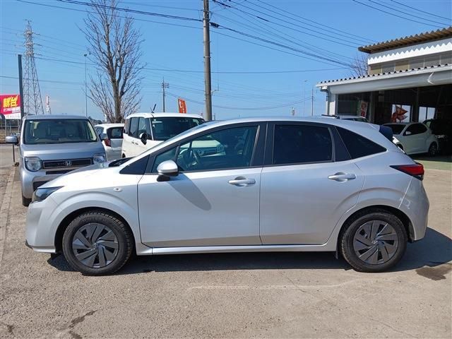 NISSAN NOTE 4WD 2022 Image 31