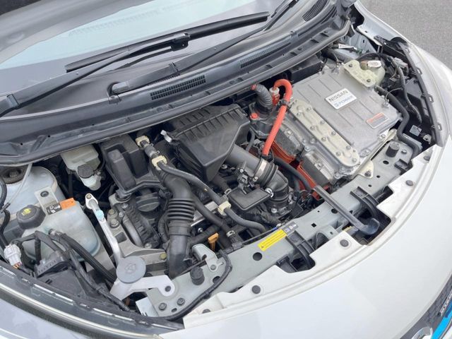 NISSAN NOTE 2018 Image 31