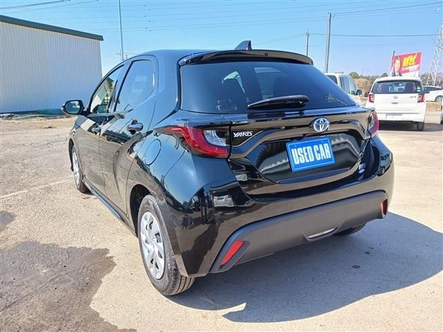 TOYOTA YARIS HYBRID 2021 Image 31