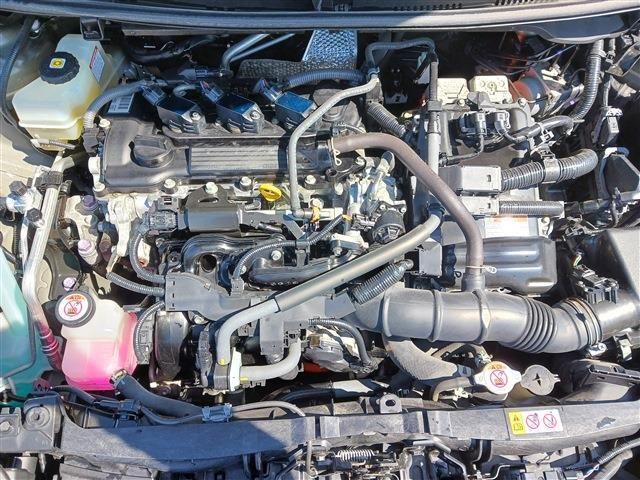 TOYOTA YARIS HYBRID 2021 Image 31