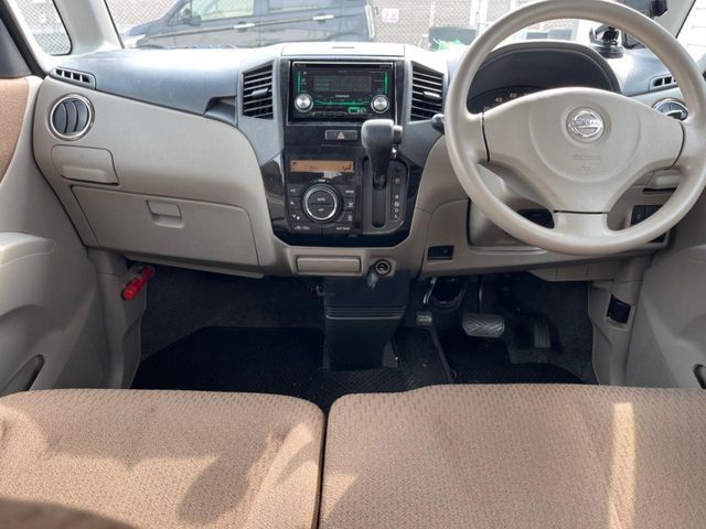 NISSAN ROOX 2011 Image 31