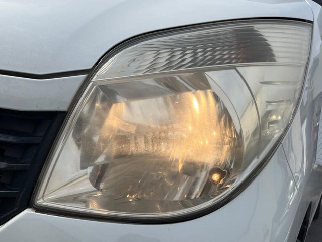 NISSAN ROOX 2011 Image 31