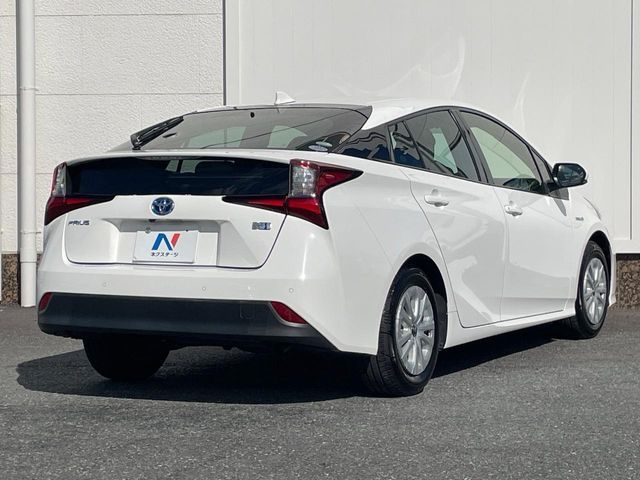 TOYOTA PRIUS 2019 Image 31