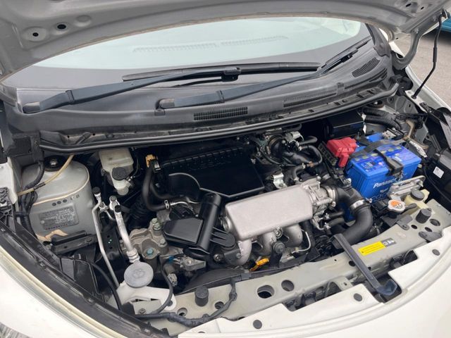 NISSAN NOTE 2013 Image 31