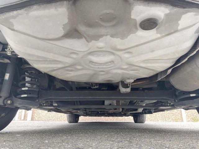 TOYOTA PRIUS ALPHA 2013 Image 31