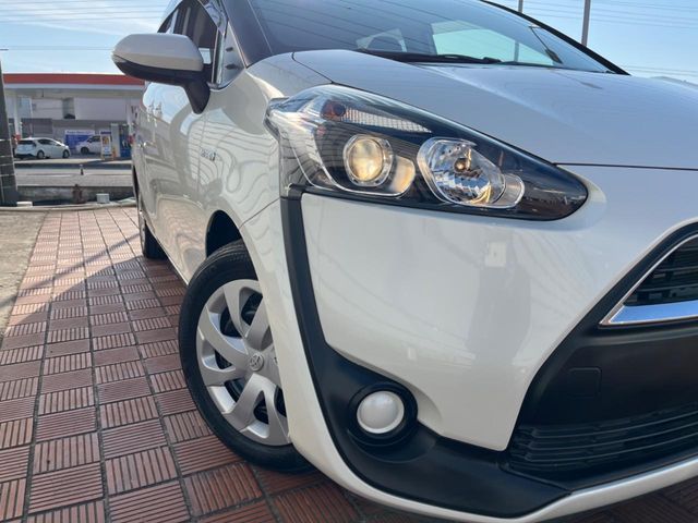 TOYOTA SIENTA HYBRID 2016 Image 31