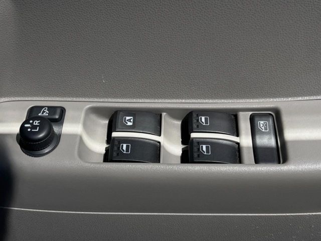 DAIHATSU MOVE CONTE 2012 Image 31