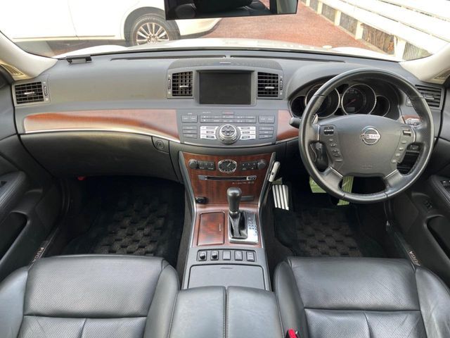 NISSAN FUGA 2008 Image 31