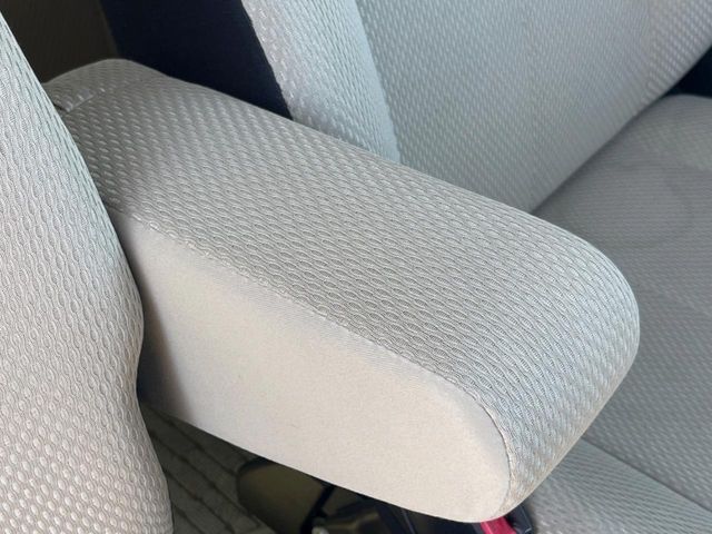 DAIHATSU TANTO EXE 2013 Image 31