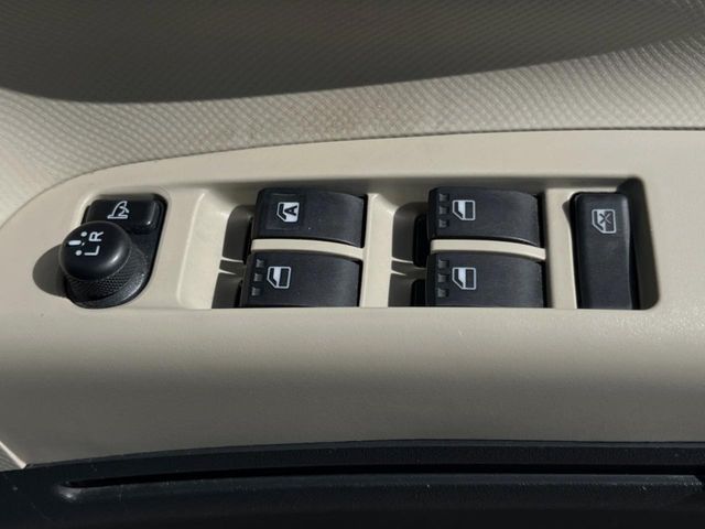 DAIHATSU TANTO EXE 2013 Image 31