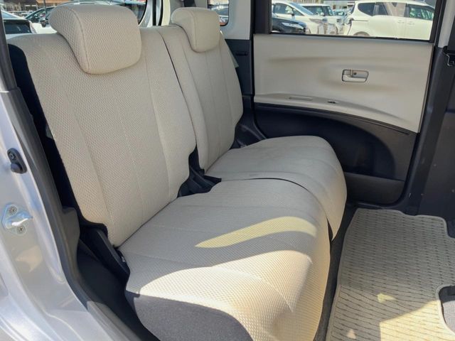 DAIHATSU TANTO EXE 2013 Image 31