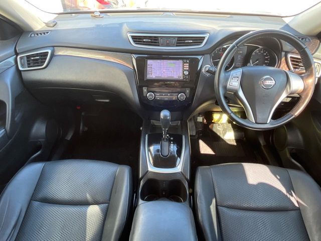 NISSAN X-TRAIL 2WD 2014 Image 31