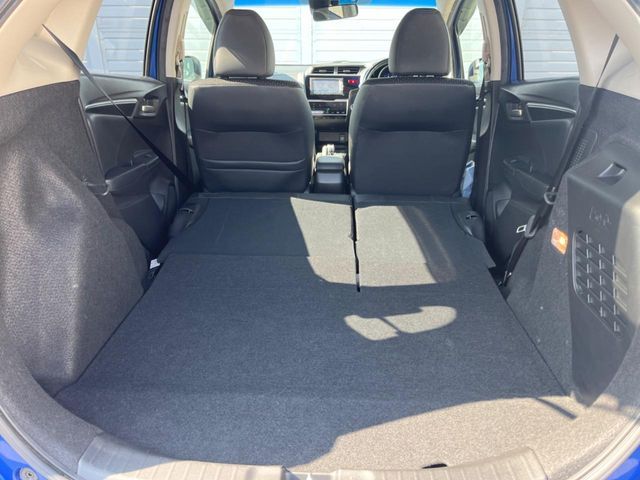 HONDA FIT HYBRID 2015 Image 31