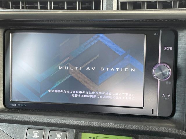 TOYOTA AQUA 2013 Image 31