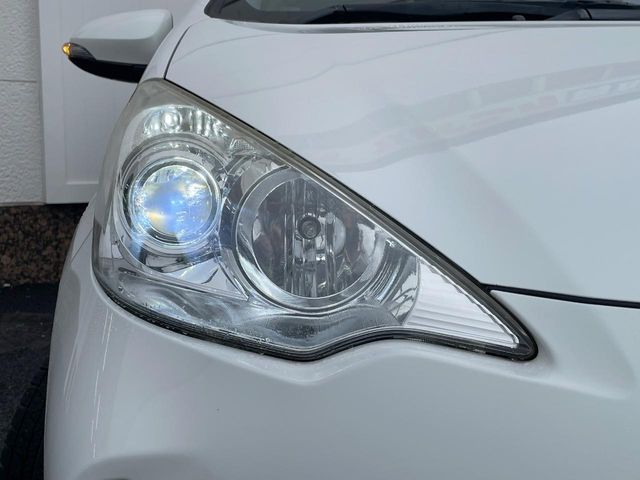 TOYOTA AQUA 2013 Image 31