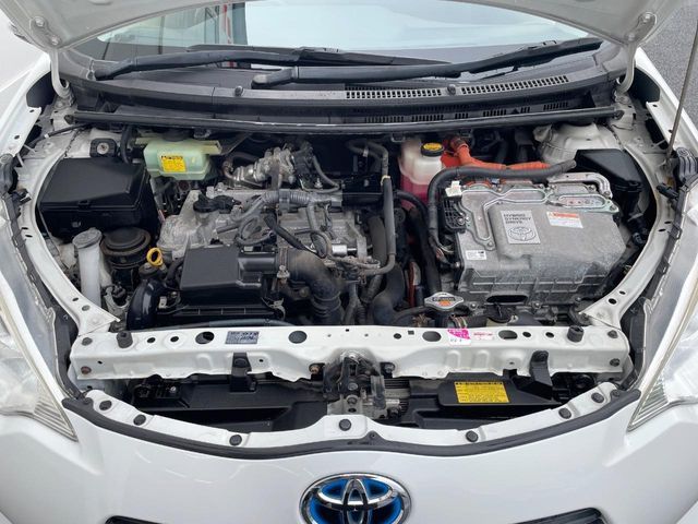 TOYOTA AQUA 2013 Image 31