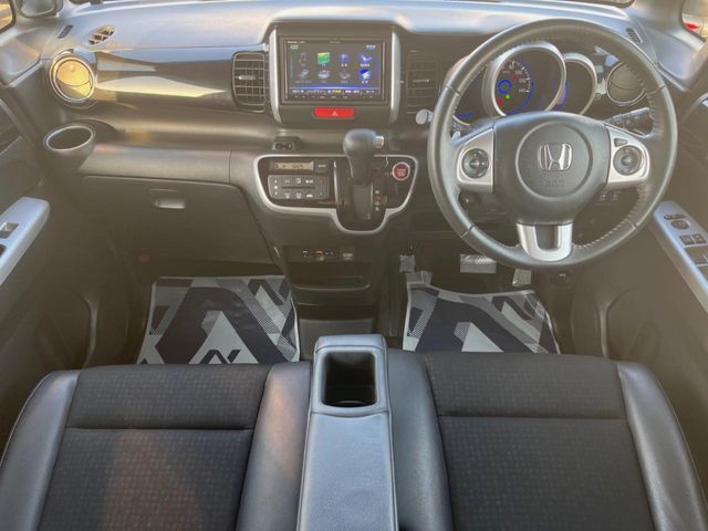 HONDA N BOX CUSTOM 2016 Image 31