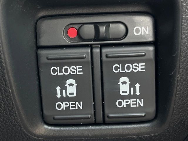 HONDA N BOX CUSTOM 2016 Image 31