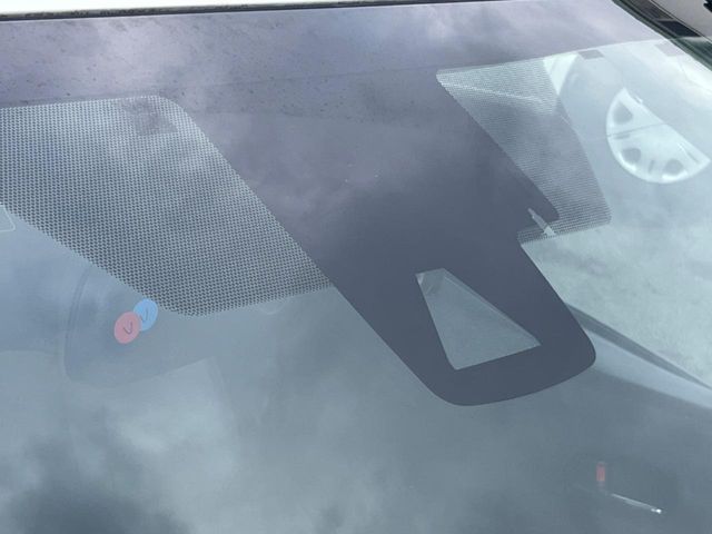 TOYOTA PRIUS 2017 Image 31