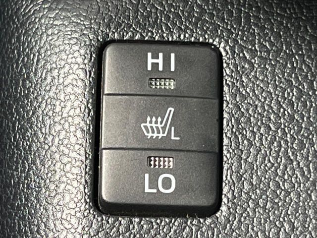 TOYOTA PRIUS 2017 Image 31