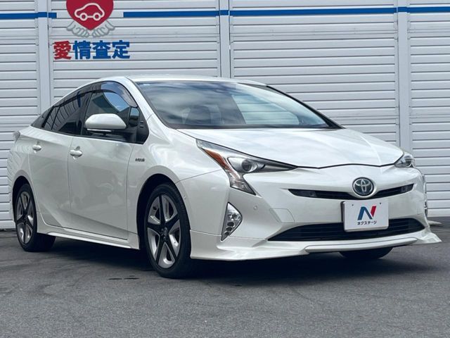 TOYOTA PRIUS 2017 Image 31