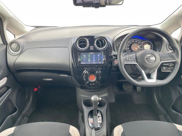 NISSAN NOTE 2017 Image 31