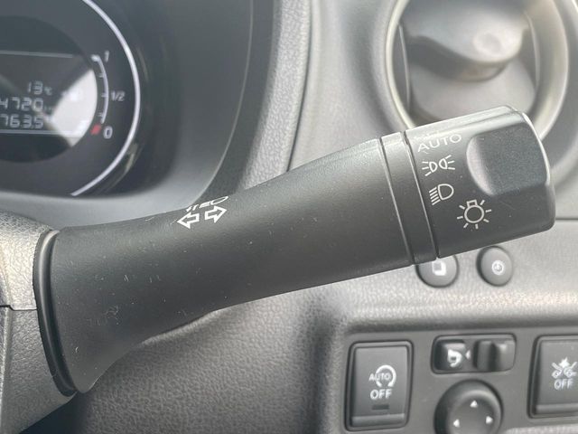 NISSAN NOTE 2017 Image 31