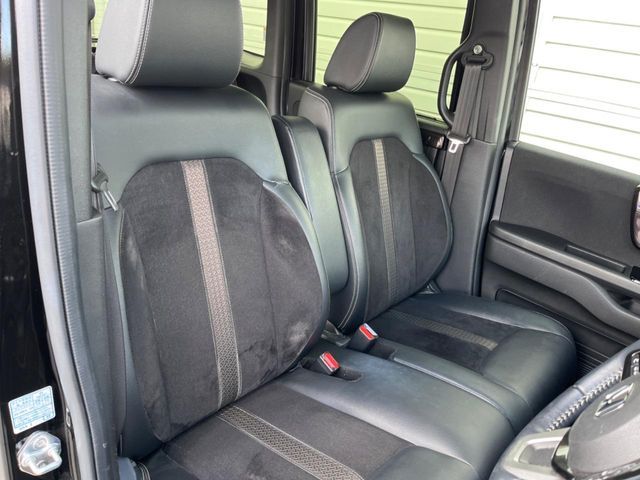 HONDA N BOX CUSTOM 2020 Image 31