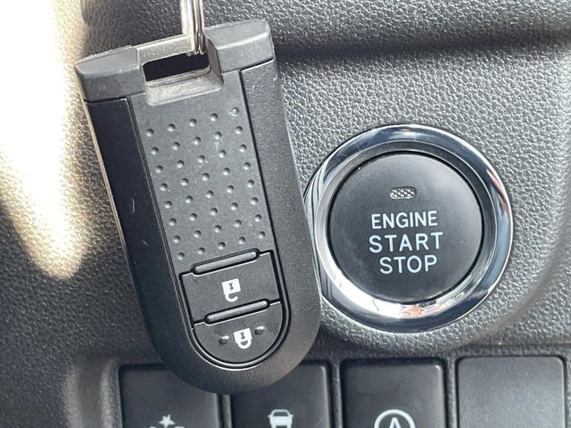 DAIHATSU MOVE CUSTOM 2017 Image 31