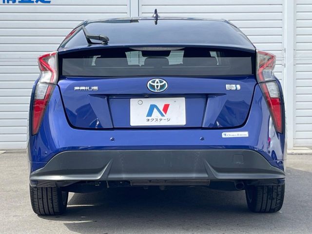 TOYOTA PRIUS 2016 Image 31