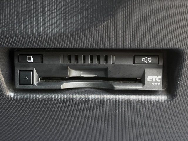 TOYOTA AQUA 2017 Image 31