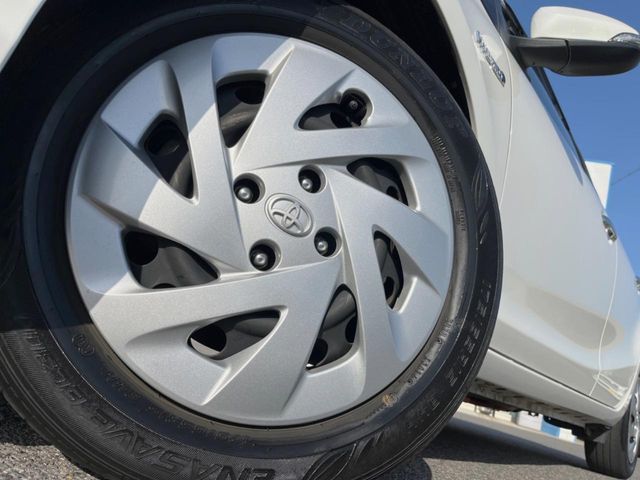 TOYOTA AQUA 2017 Image 31