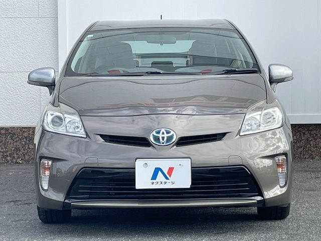 TOYOTA PRIUS 2012 Image 31