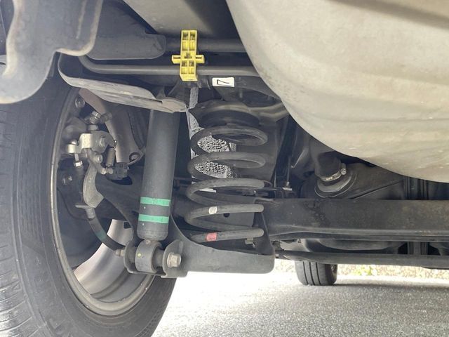 TOYOTA PRIUS 2012 Image 31