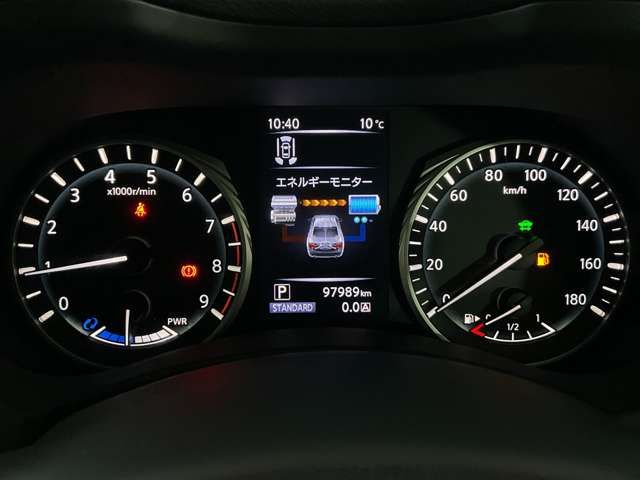 NISSAN SKYLINE HYBRID 2018 Image 31