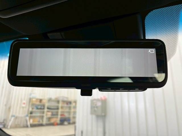 TOYOTA CROWN SEDAN HYBRID 2018 Image 31